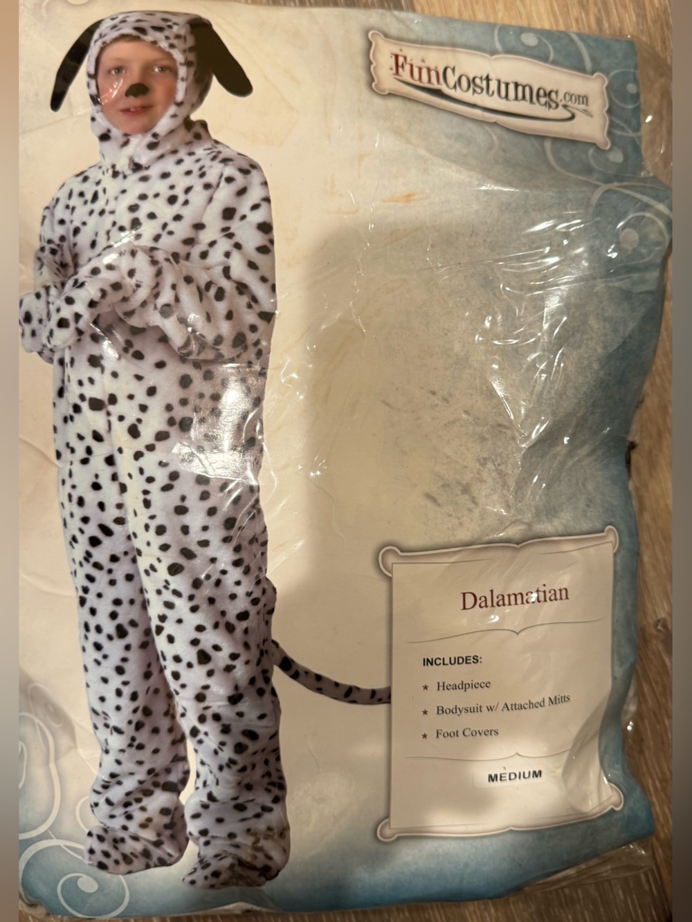 Dalamatian Kids costume. Size Medium